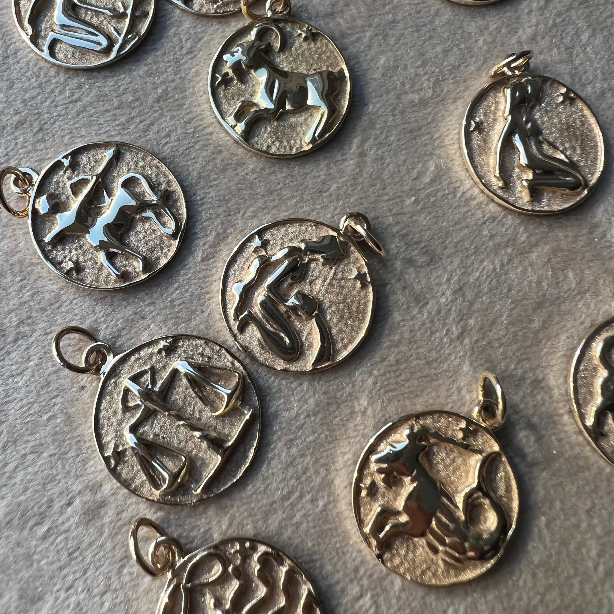 10K Aries Zodiac Coin