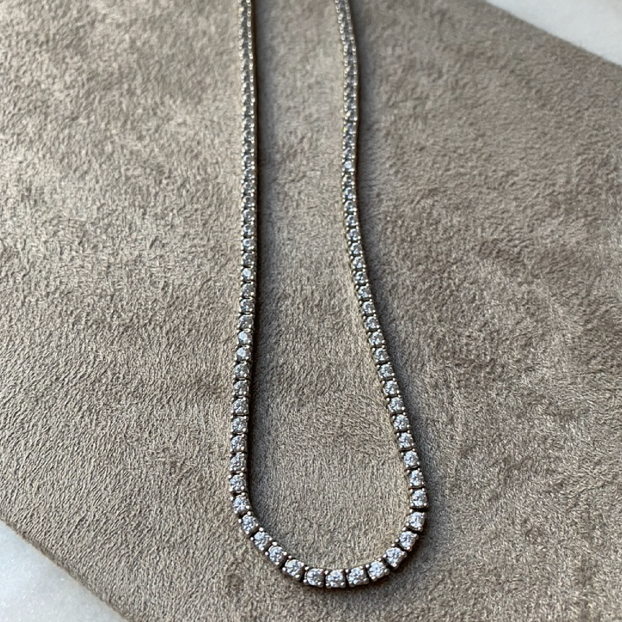 6.5 ct Classic Diamond Tennis Necklace